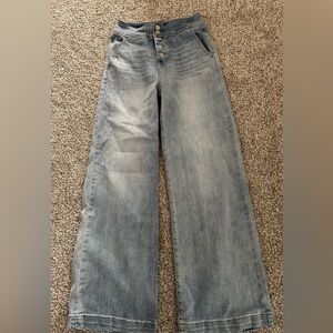 Risen Wide Leg Jeans. Never worn! 7/28